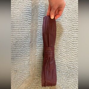 Liz Claiborne Wide Leather Bow/Knot Belt in Deep Burgundy